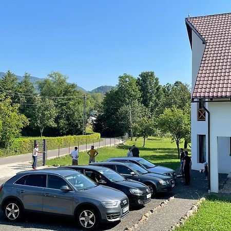Pensiunea Rnb Maramures Surdesti  Eksteriør bilde